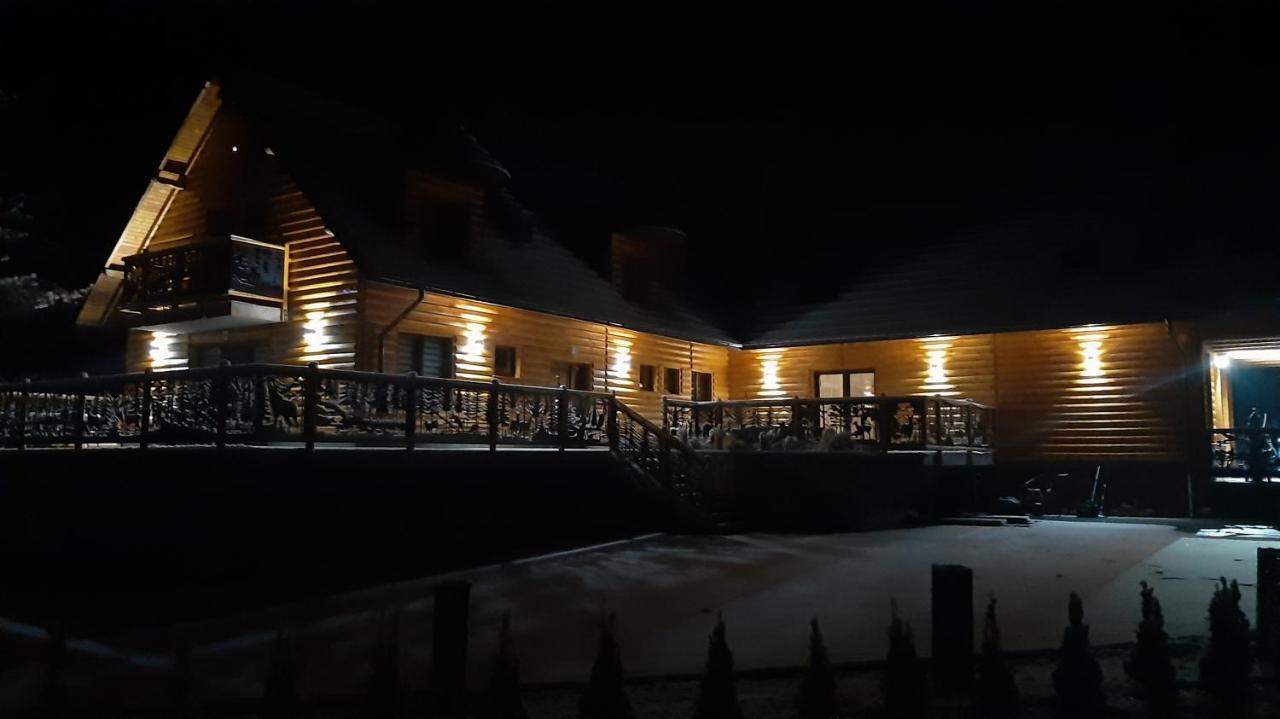 Sosnowy Dworek Sabat Imielno  Exterior photo